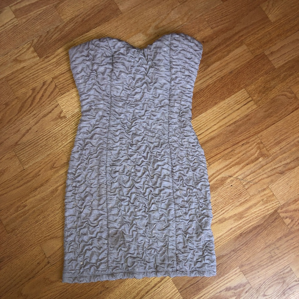 ✨ Strapless Mini Dress ✨